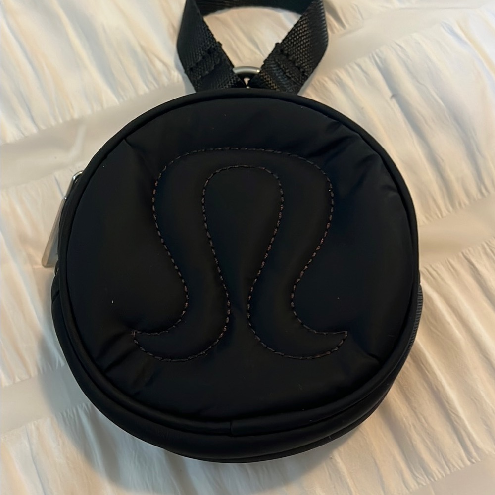 lululemon athletica Black Cosmetic Case Sleek Minimalist Design